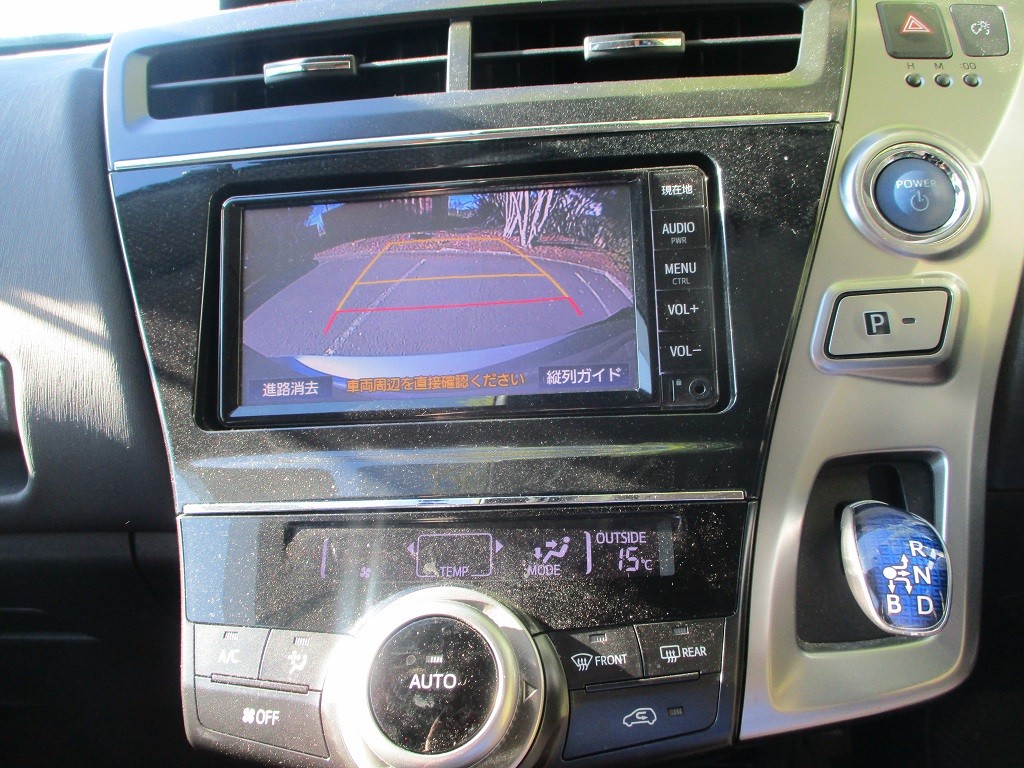 2018 Toyota PRIUS ALPHA